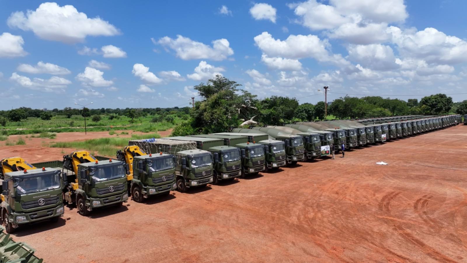 Initiative présidentielle Faso Mêbo : Le Capitaine Ibrahim TRAORÉ remet plus de 700 engins