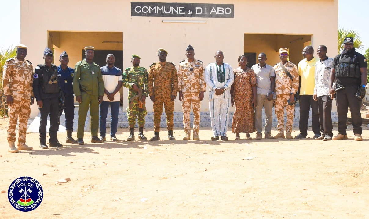 Reconquête du territoire national : Le Directeur Général de la Police Nationale encourage les éléments à Diabo.